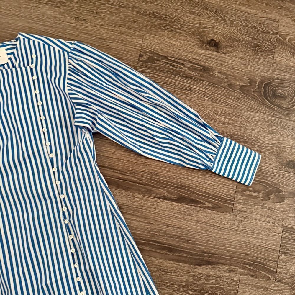 Frame Jet Stream Button Detail Dress - Picture 5 of 10